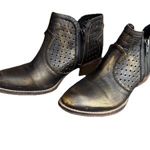 Diba True Leather 8.5 Brown Gold Distressed Zip Booties Western Cowgirl Rustic‎